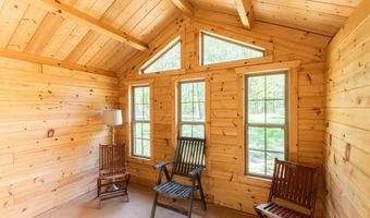 7147 Suerweir Rd, Applegate, MI 48401