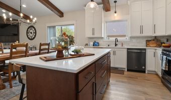 2759 COUNTY ROAD EE, Abrams, WI 54101