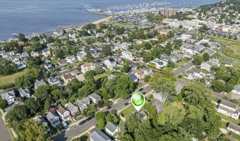 29 South Ave, Atlantic Highlands, NJ 07716