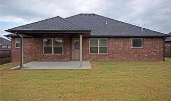 1906 Cypress St, Bentonville, AR 72713