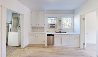 1143 N Sycamore Ave, Los Angeles, CA 90038