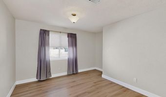 10809 CHICOBUSH Dr NW, Albuquerque, NM 87114