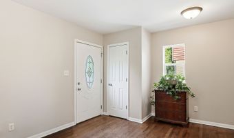 615 Highland Ave, Antioch, IL 60002