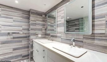 1530 KEY Blvd 906, Arlington, VA 22209
