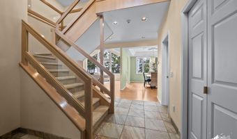 2904 Crows Nest Cir, Anchorage, AK 99515