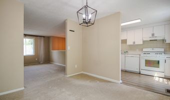 10015 Windjammer Trl, Aurora, OH 44202