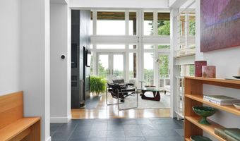 103 Long View Dr, Becket, MA 01223
