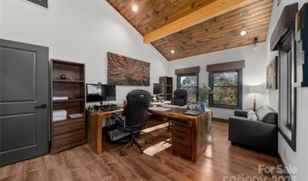 41 Ben Lippen School Rd, Asheville, NC 28806