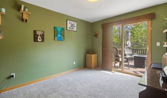 6527 Genaw Rd, Algonac, MI 48001