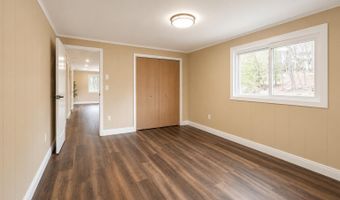 74 Blairwood Ln, Albrightsville, PA 18210