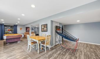 108 Farrar Dr, Aurora, IN 47001