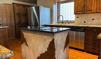 1812 Skyview Dr, Alva, OK 73717