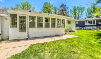 128 Elizabeth Dr, Aberdeen, SD 57401
