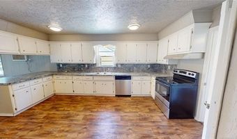 1142 S Stockton St, Ada, OK 74820