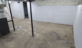 214 W Williams St, Argos, IN 46501