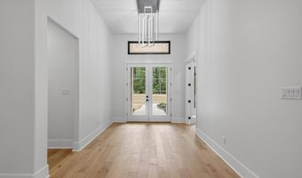 1054 Sungate Dr, Alexander, AR 72002