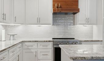 2704 Bolling Rd, Augusta, GA 30909
