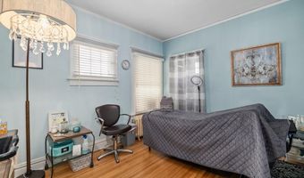 720 E 16TH St, Cheyenne, WY 82001