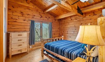 81 Barnum Rd, Windham, NY 12454