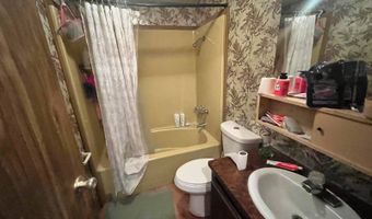 18 Rollens St, Bancroft, WV 26104