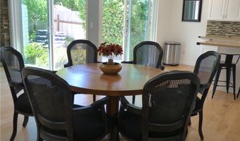 5650 Lake Lindero Dr, Agoura Hills, CA 91301