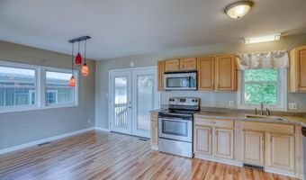 44 W INNER Cir, Dover, DE 19904