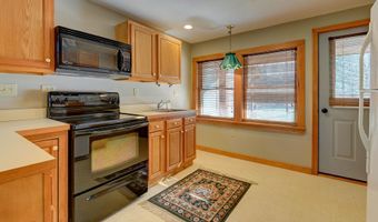 70 River St, Bartlett, NH 03812