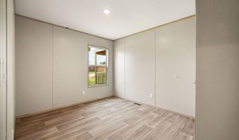 906 Denney Rd, Albany, KY 42602