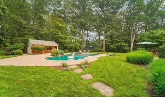 26 Bradrick Ln, Allendale, NJ 07401