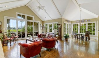 46 Gull Point Rd, Hilton Head Island, SC 29928