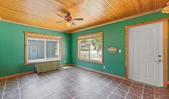 1002 Cedar St, Alexandria, MN 56308