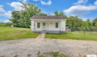 47 Young Ave, Bassett, VA 24055