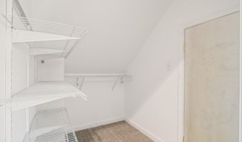 41 Parker St, Bangor, ME 04401