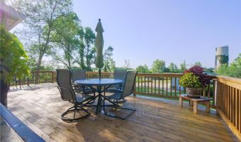 919 Genes Rd SE, Alexandria, MN 56308