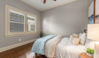 723 E 35th St, Charlotte, NC 28205