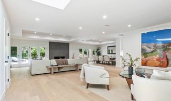 16430 Dorado Dr, Encino, CA 91436