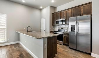 812 NW 64th Ave, Bentonville, AR 72713