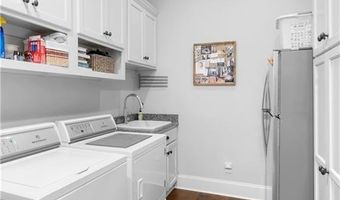 725 PETRIE Rd, Auburn, AL 36830