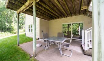 1995 Knollpoint Dr NE, Ada, MI 49301