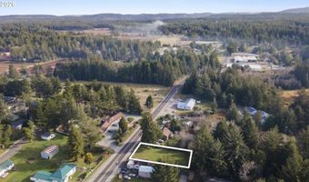 1168 2ND St, Bandon, OR 97411