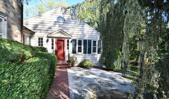 3 HIDDEN Ln, Abington, PA 19001
