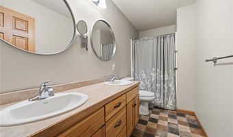2945 Wilderness Ridge Rd SE, Alexandria, MN 56308