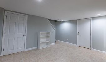 5 Colony Dr, Johnston, RI 02919