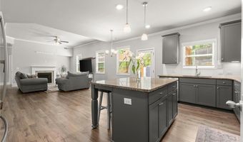 268 Garnet Dr, Acworth, GA 30101