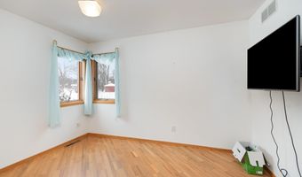 5390 Pheasant Ct, Alma, MI 48801