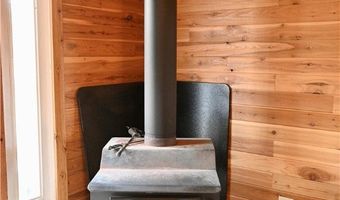 306 N Silvertip Rd, Bridger, MT 59014