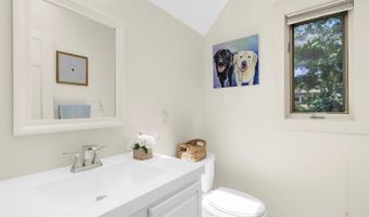 527 Lee Cir, Annapolis, MD 21403