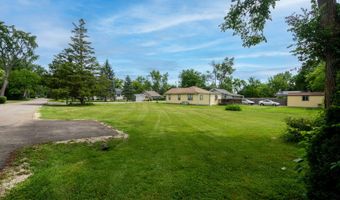 25063 W 3rd St, Antioch, IL 60002
