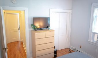 301 ADAMS St B, Annapolis, MD 21403