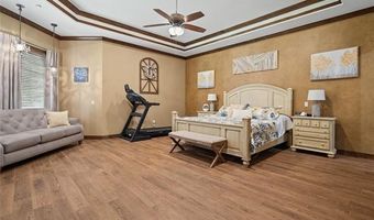 579 Chateau Bnd, Ardmore, OK 73401